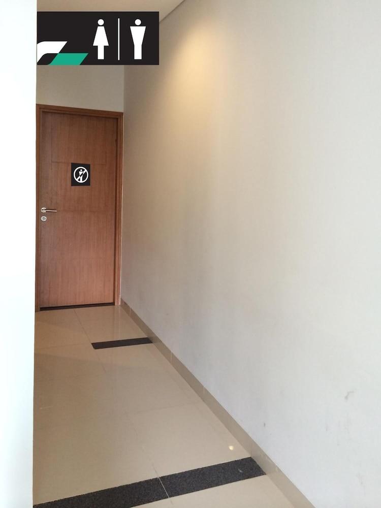 דנפסאר Zizz Convention Hotel מראה חיצוני תמונה